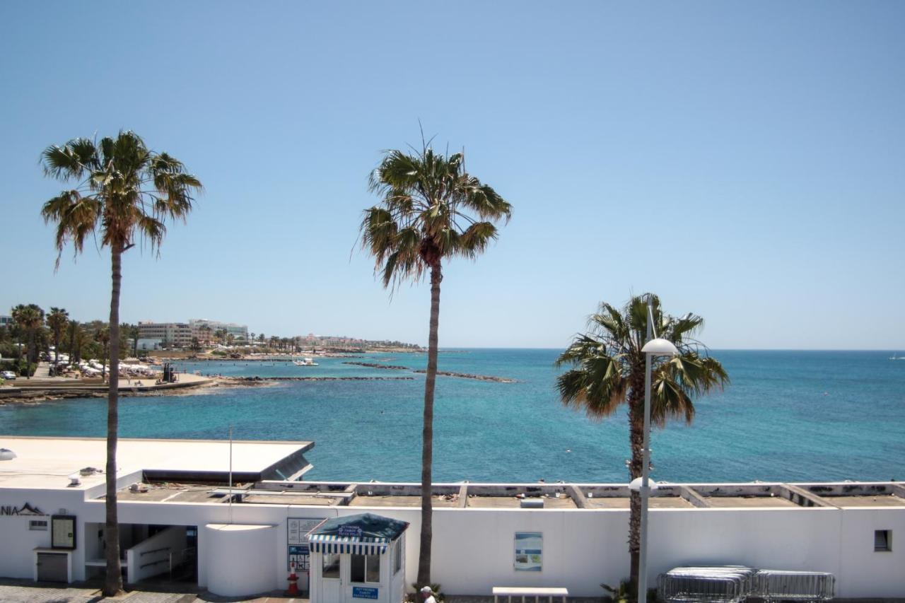 Phaedrus Living Seaview Studio Suite Lighthouse 52 Pafos Exterior foto