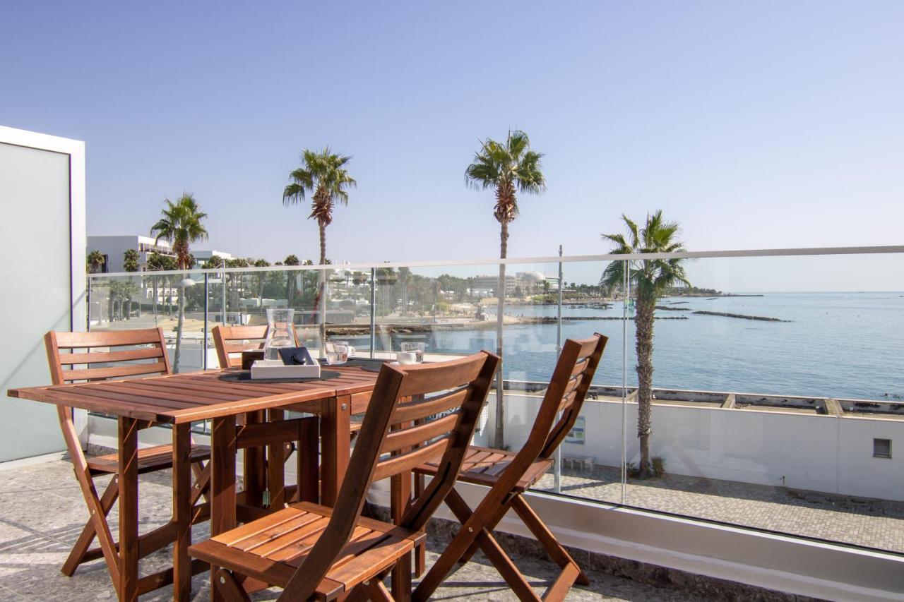 Phaedrus Living Seaview Studio Suite Lighthouse 52 Pafos Exterior foto